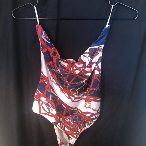 2 piece ladies jacket and tube top - Picture 4 of 5